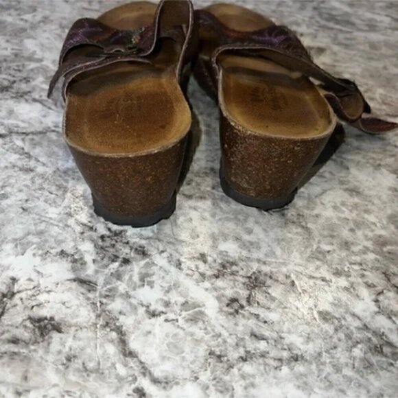 Spring Step Sandals - Size 6 - Picture 4 of 6